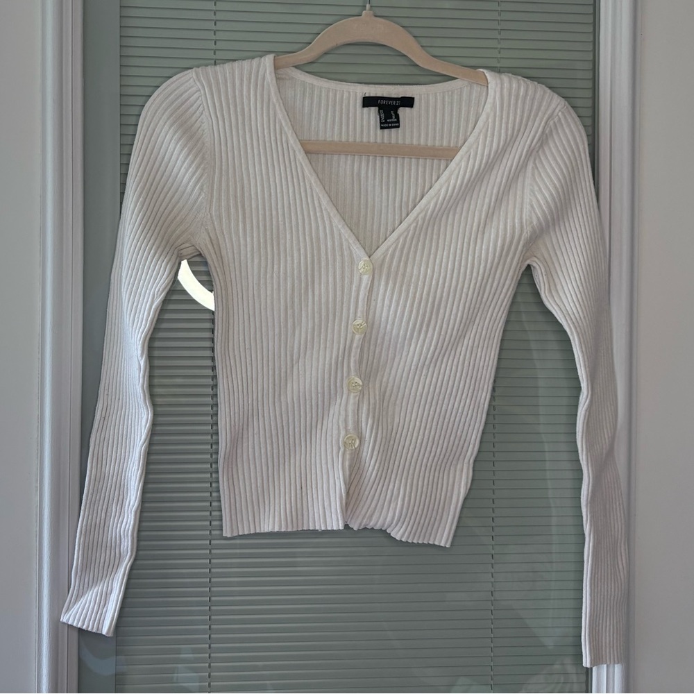 Forever 21 White Ribbed V-Neck Button Cardigan